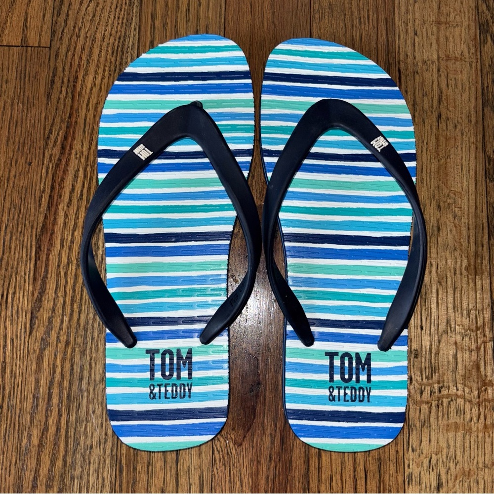 Tom & Teddy Striped Flip Flops Size 38-39 (6-7 USA)